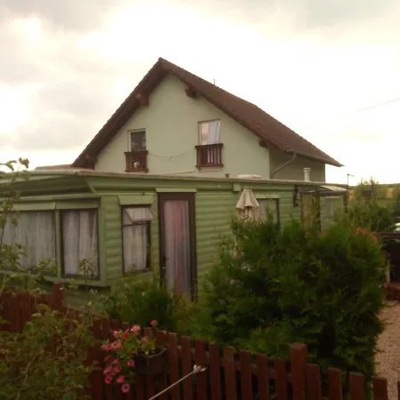 Ubytovani Fanisek V Mobilnim Domku V Ceskem Raji Sobotka Exterior photo